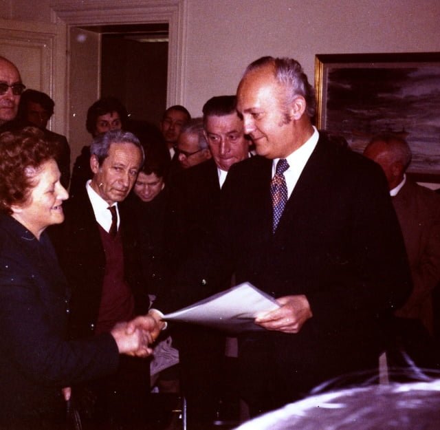 Mme Agnès BERTRAND et Mr l'Ambassadeur d'Israel à Paris Mr Asher BEN NATHAN
