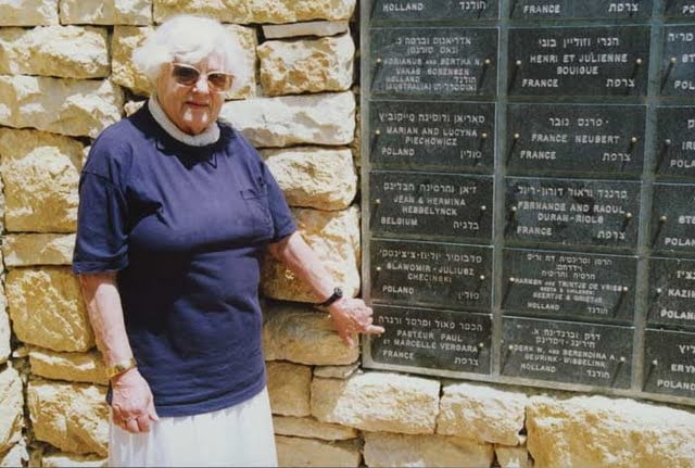 27 avril 1992 cérémonie