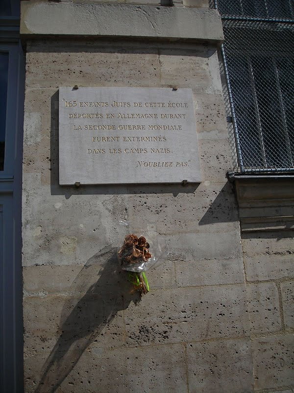 Plaque commémorative