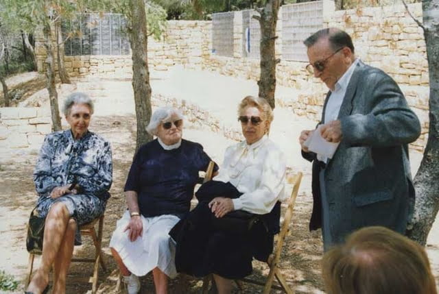 Cérémonie en l'honneur de Paul & Marcelle vergara