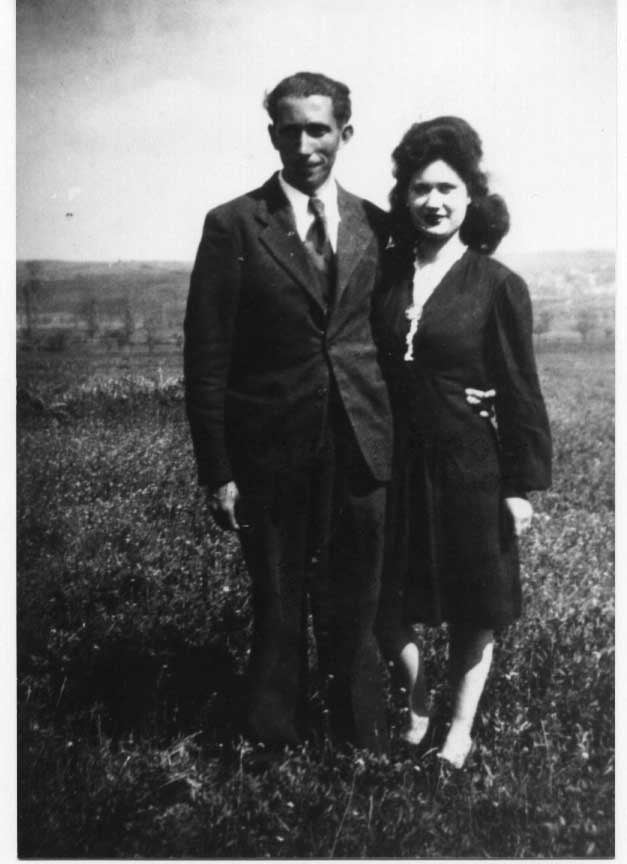 Roger & Pierrette JURVILLIER