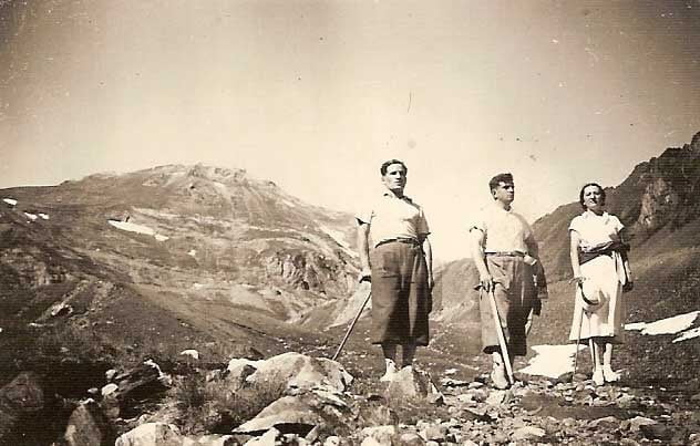 Charles Suran et des proches