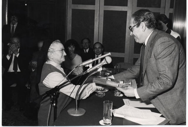 DE CAUNES Anne-Marie