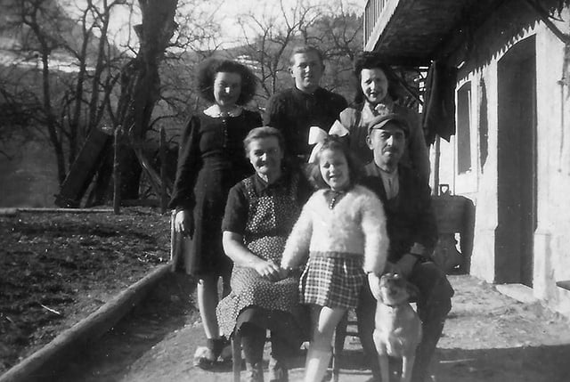 De g. à d. Odile, René ,Osna Rotbart Marie-Joséphine Coudurier Boeuf, Rachel et André Coudurier Boeuf