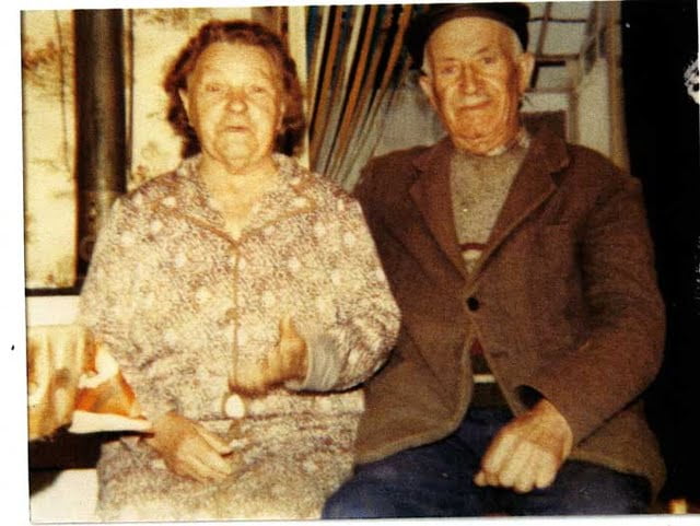 les époux Chérioux en 1980 à la retraite