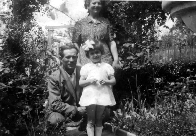 Emile et Alice RIBAS avec régine Sigal