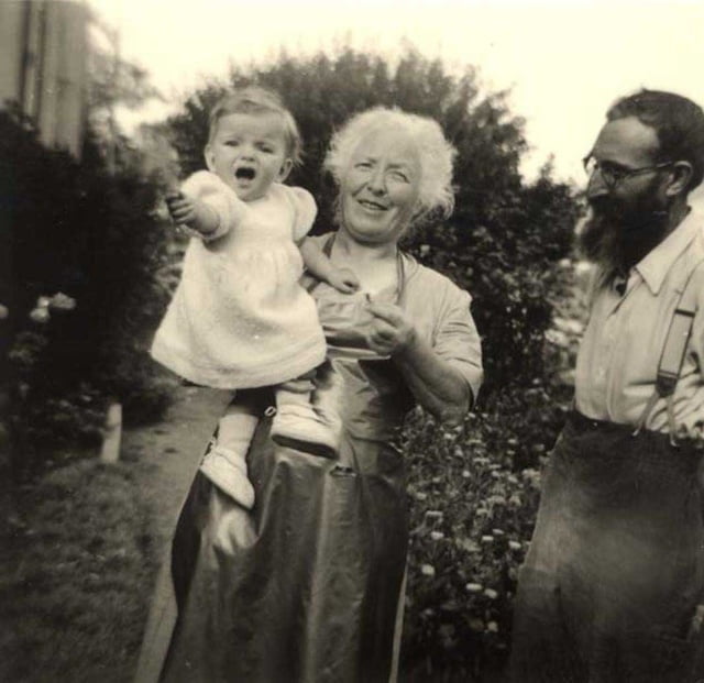 André & Hélène GUIDI avec la fille de Georges