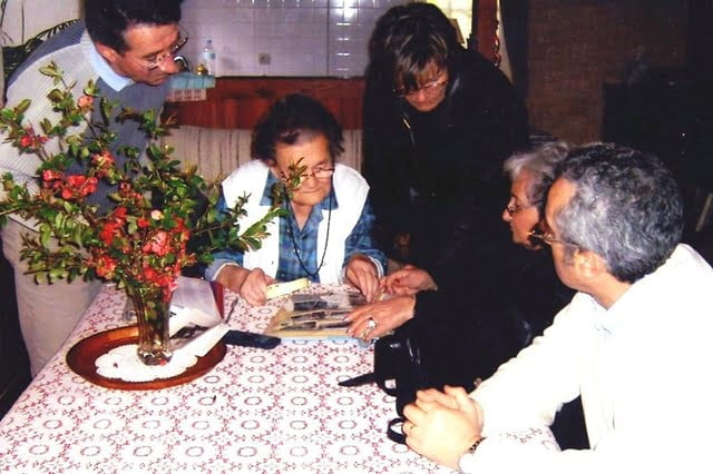 La fille de Mme ANDROT au centre et le petit fils et petite fille et Huguette Londner et son fils
