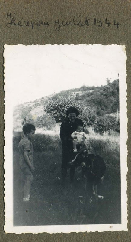Edmond Cohen à gauche Jeannet Geoffroy-fille de Mme Carayol-et son petit garçon