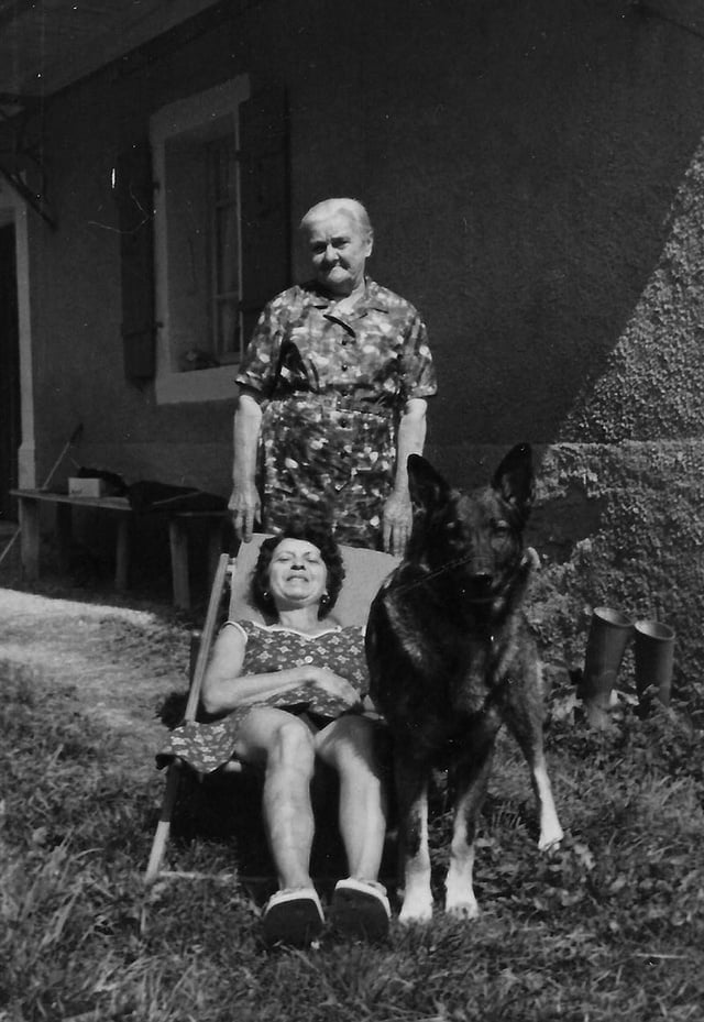 Marie-Joséphine Coudurier Boeuf et sa fille Yvonne