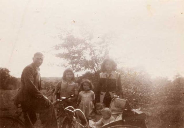 Ginette et Colette Setion