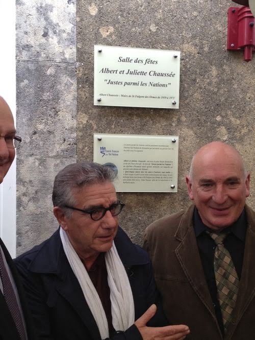 La Salle Communale de Saint Fulgent porte désormais le nom de « Salle des fêtes Albert et Juliette Chaussée, Justes parmi les Nations »