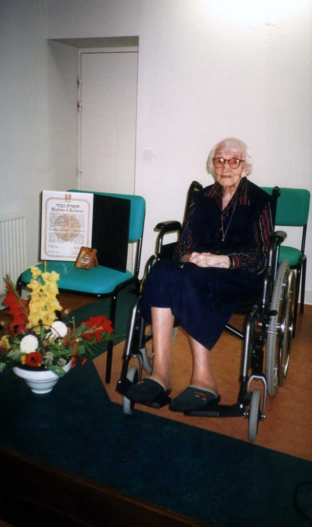 Madeleine Chauvet lors de sa cérémonie