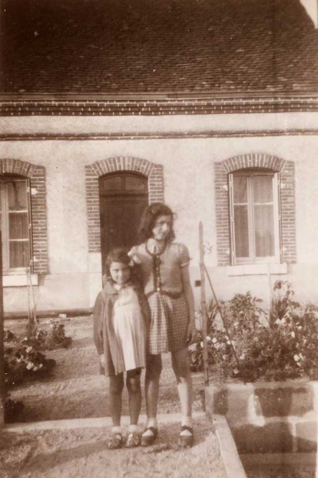 Ginette et Colette Setion