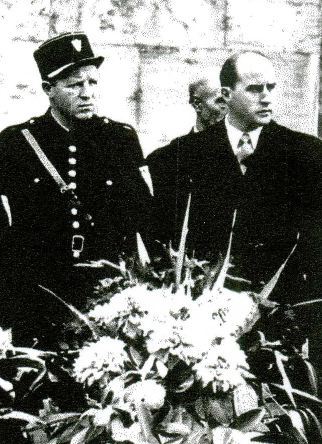 Cérémonie au Monument aux Morts