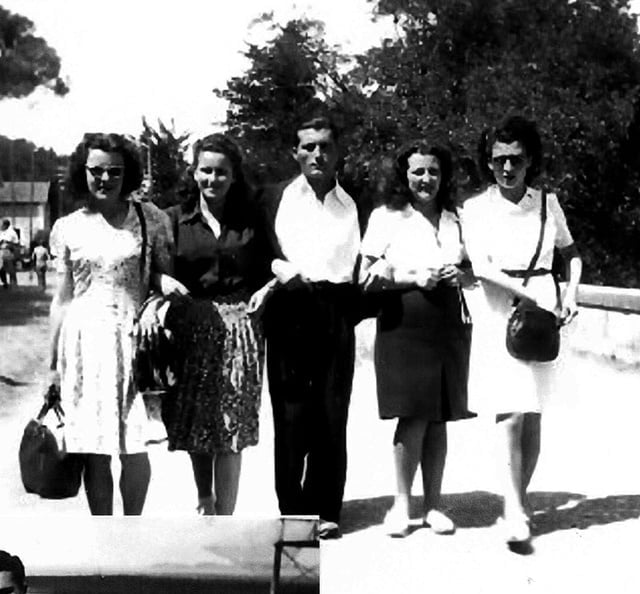 De gauche à droite Lucette Rippe, Renée Feldman, M. Fougnet, Suzanne Evrard et Raymonde Faure