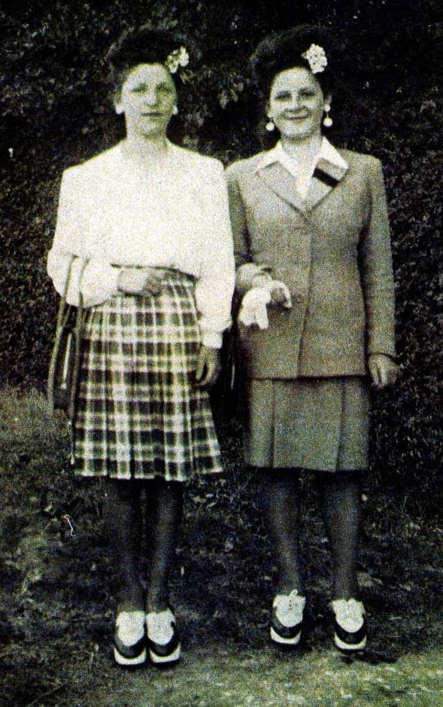 Denise FEVRIER fille de Renée et Renée CHELHMAN 