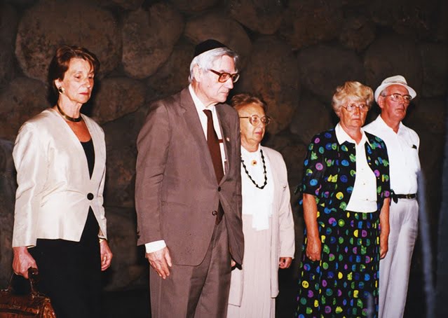 Cérémonie en honneur de Paul & Marguerite Ramadier le 15 mai 1994 à Yad Vashem 