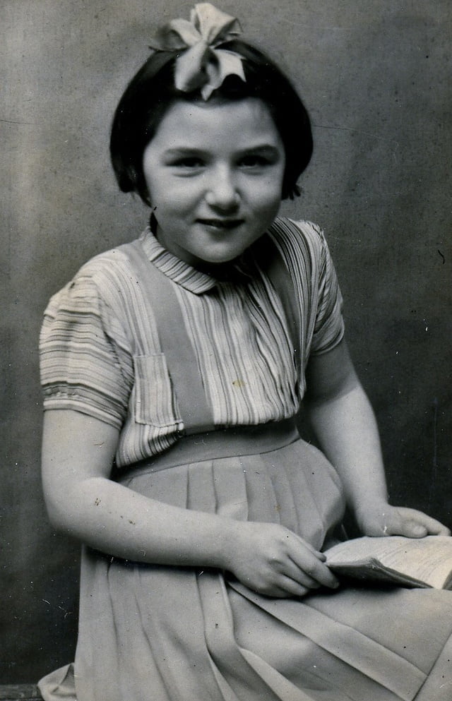 Liliane FIRSZT
