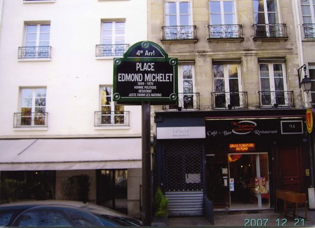 Place Edmond Michelet